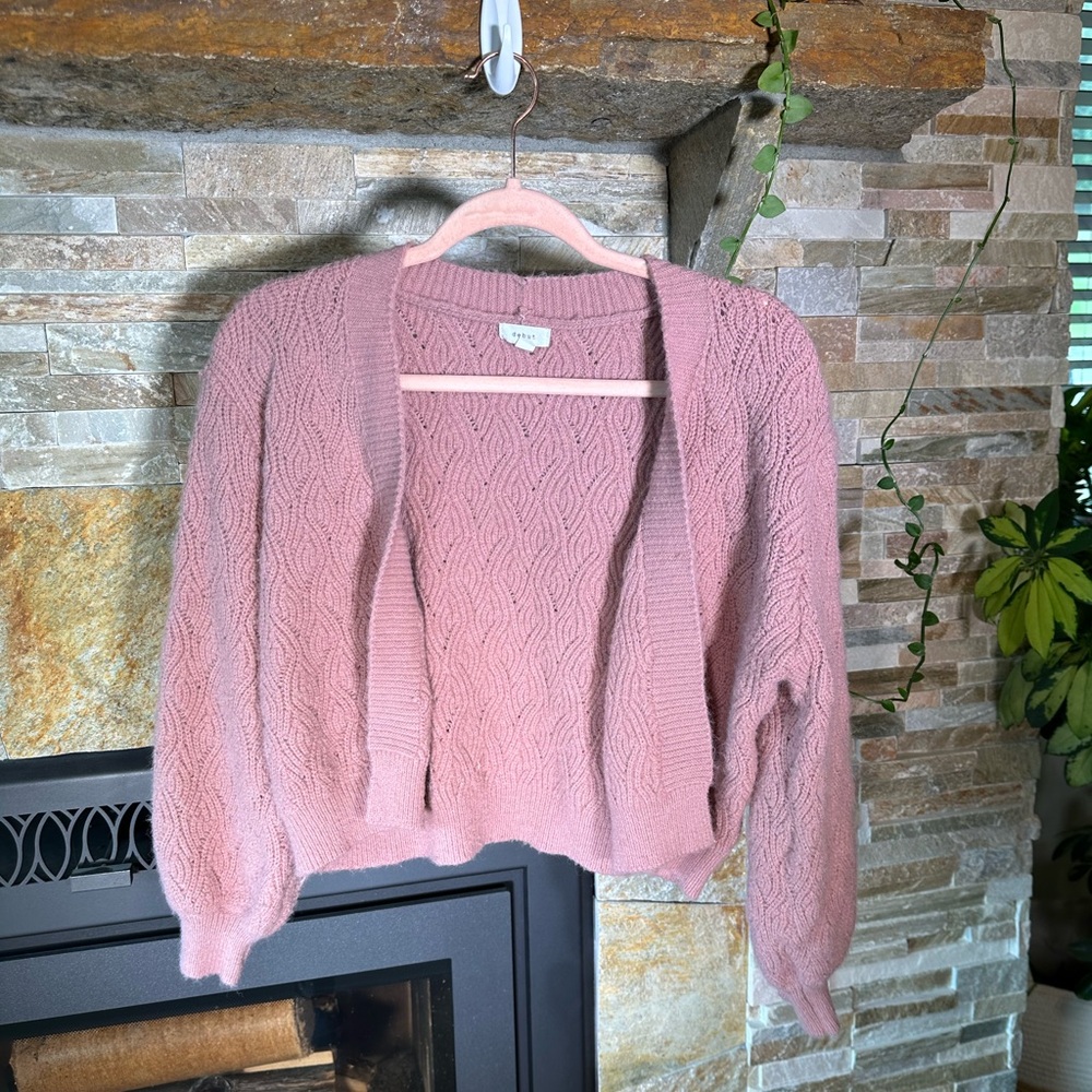 Cute Pink Long Sleeve Knit Cardigan S/M - Perfect for Spring!